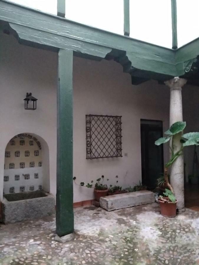 Ferienwohnung El Patio Del Convento Toledo Exterior foto