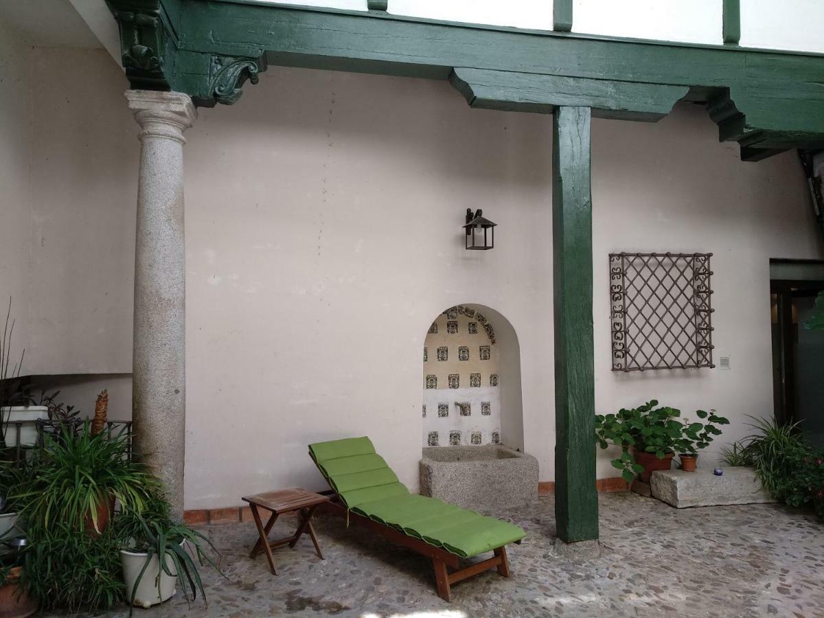 Ferienwohnung El Patio Del Convento Toledo Exterior foto